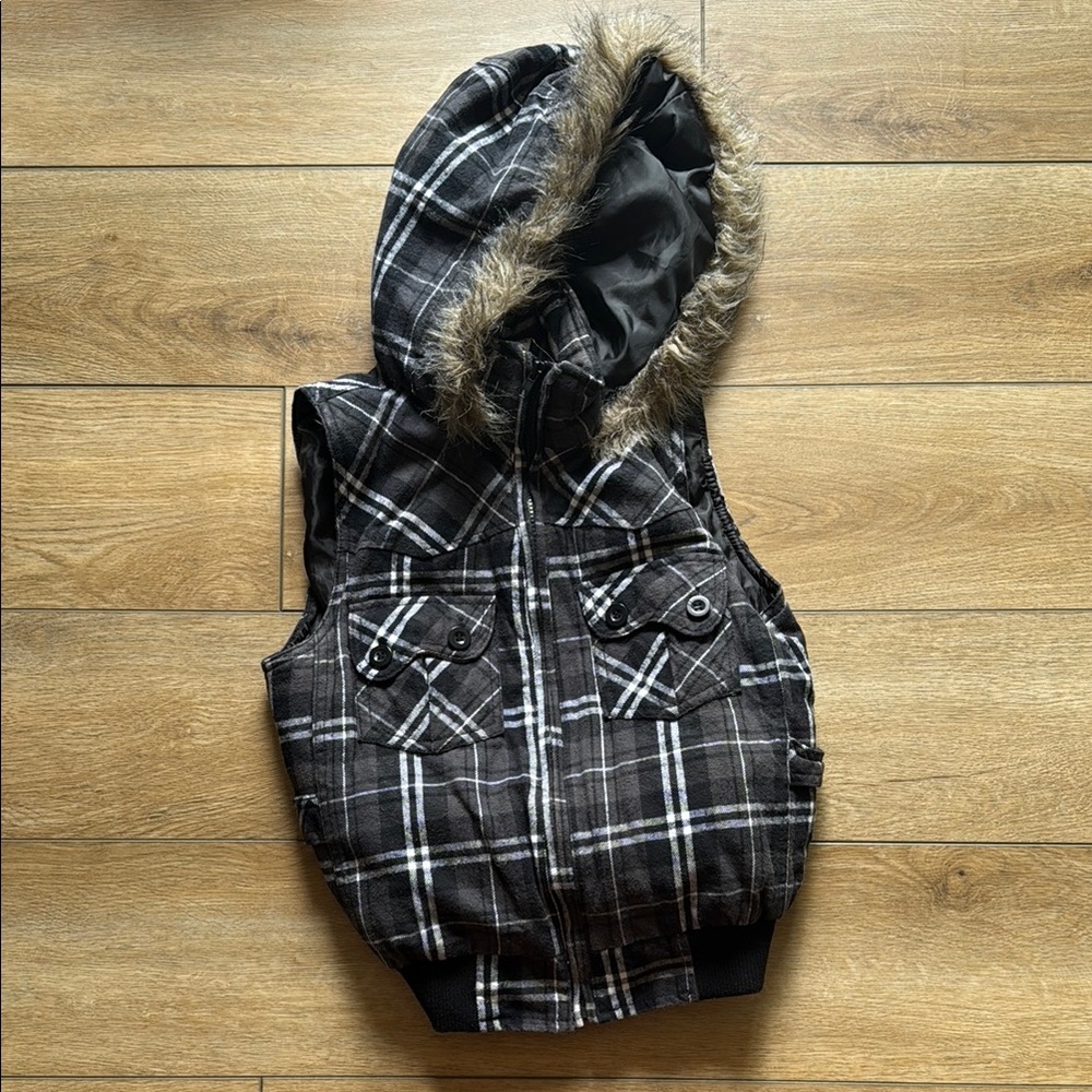 Juniors Hooded Vest with Fleece Lining